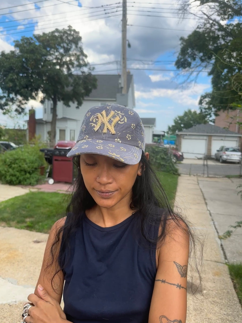 NY Hat (Velvet Embossed)